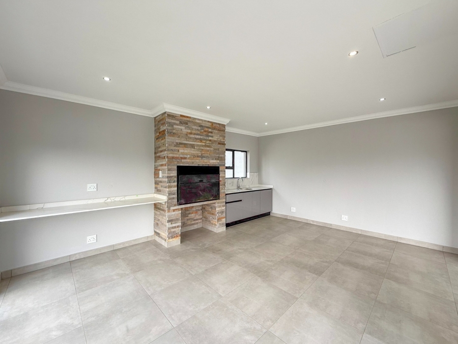 4 Bedroom Property for Sale in Xanadu Eco Park North West